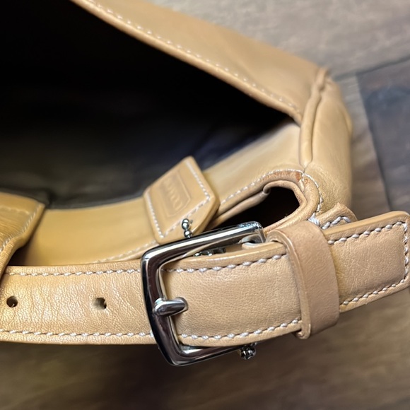Coach vintage tan leather handbag - Picture 6 of 9